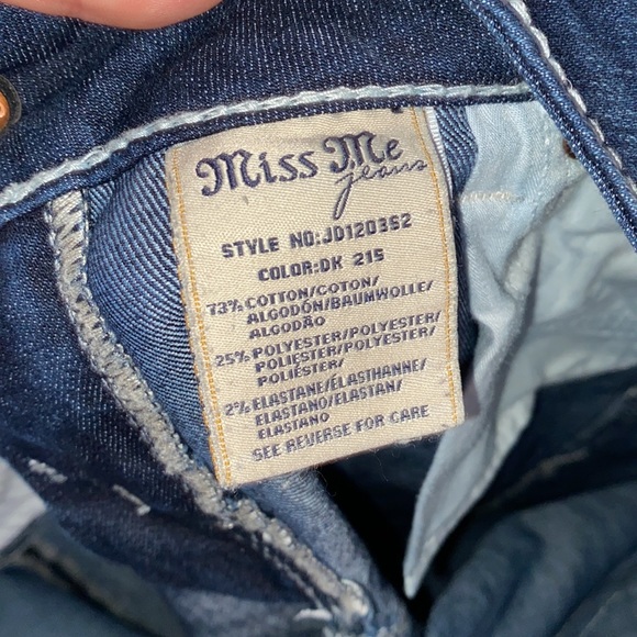 Miss Me Signature Rise Stretchy Skinny Jeans - Picture 7 of 8